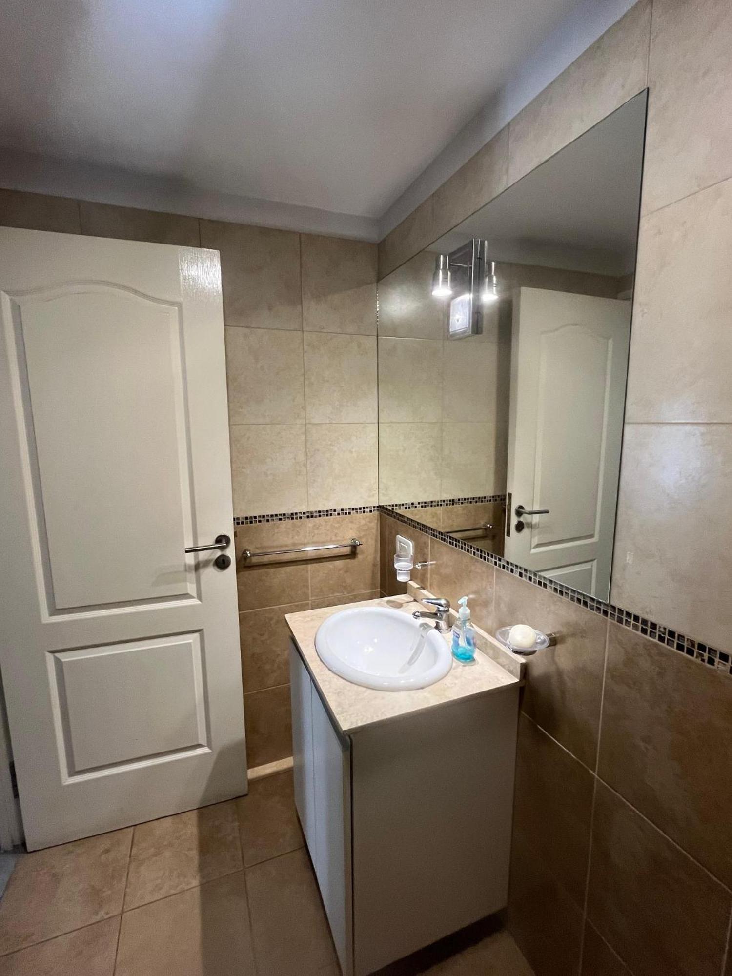 Апартаменти Luminoso Departamento En Zona Residencial Мендоса Екстер'єр фото